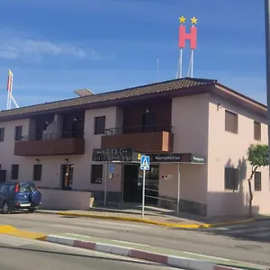2* Hotel Nuevo